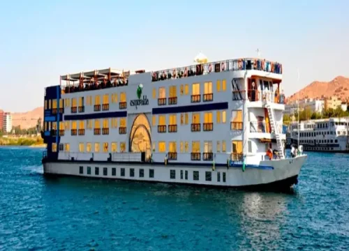 5-Day Private Tour in 5 Stars Deluxe Nile Cruise from Luxor to Aswan